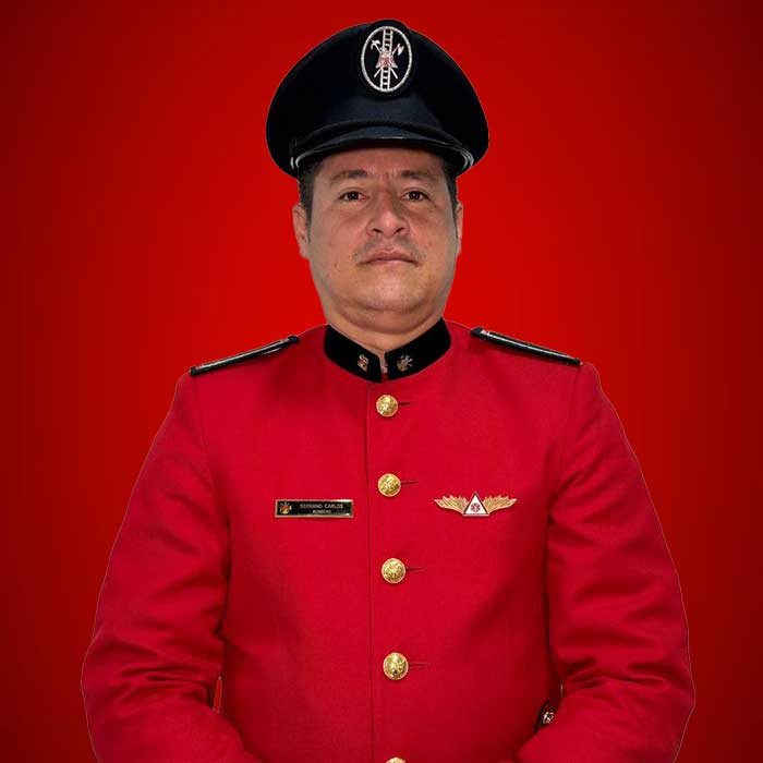 Carlos Serrano